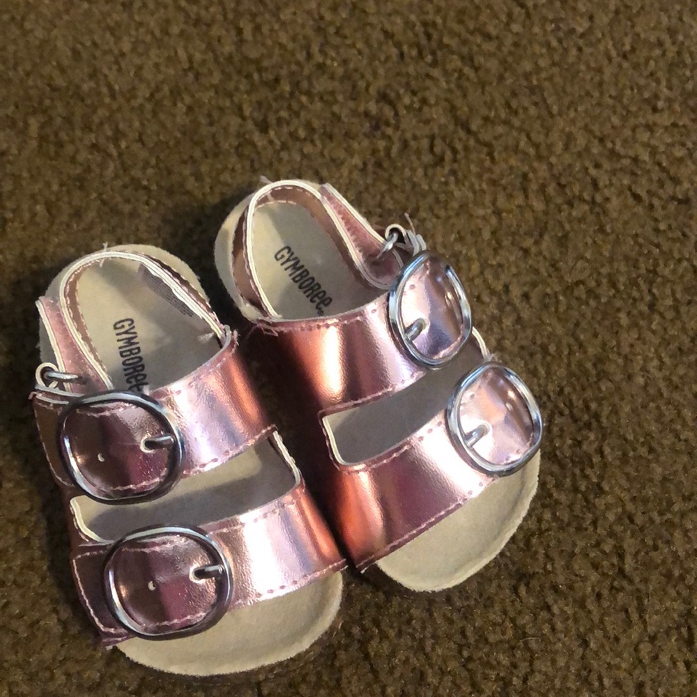 Metallic pink sandals
